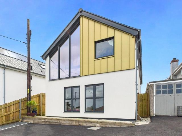 House for sale in Gonvena, Wadebridge