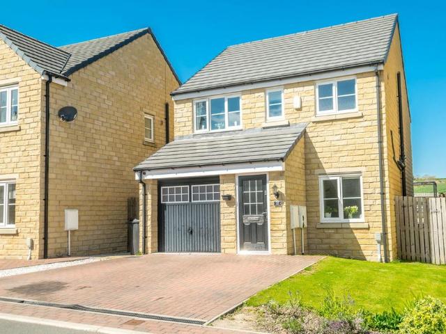 House for sale in Flockton, West Yorkshire