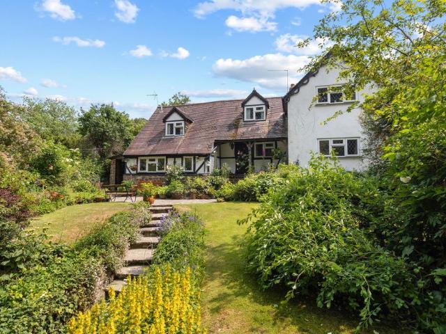 House for sale in Forthampton, Worcestershire