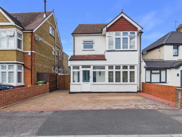 House for sale in Wallington, Greater London