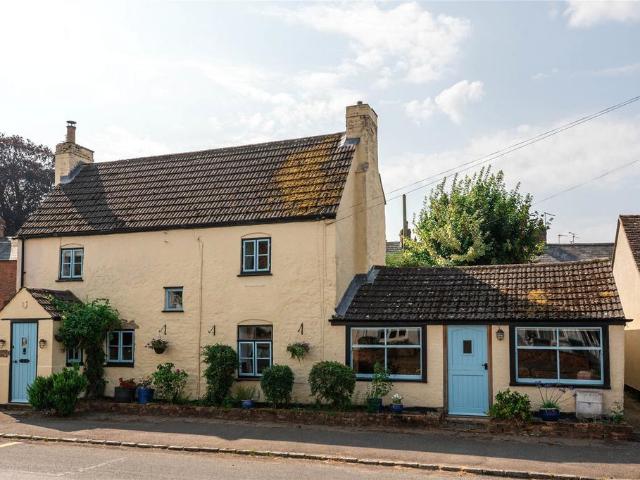 House for sale in Gawcott, Buckinghamshire