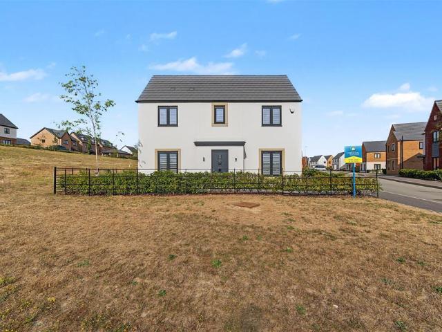 House for sale in Hampton Gardens, Peterborough