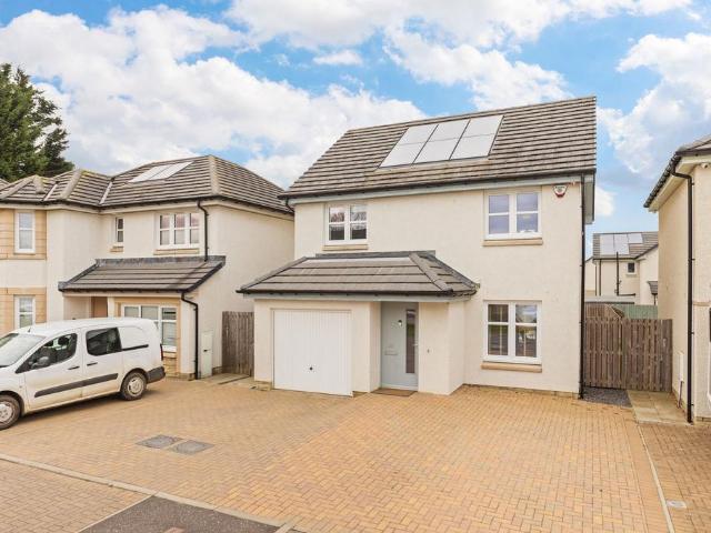 House for sale in Pumpherston, Scotland
