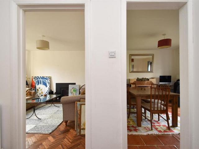 House for sale in Blacklands, Guestling Green