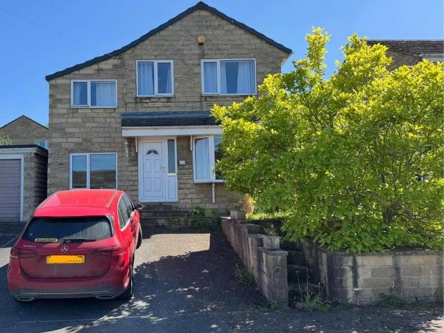 House for sale in Clayton West, West Yorkshire