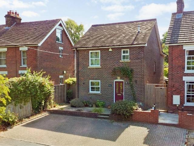 House for sale in Hampshire