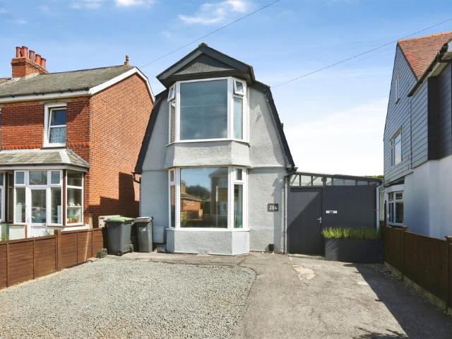House for sale in Elson, Middlecroft