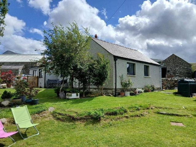 House for sale in Bethesda, Wales