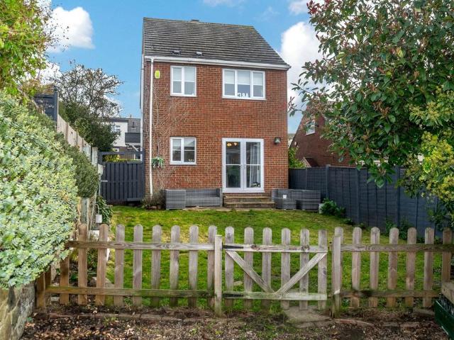 House for sale in Kirkheaton, Kirkburton