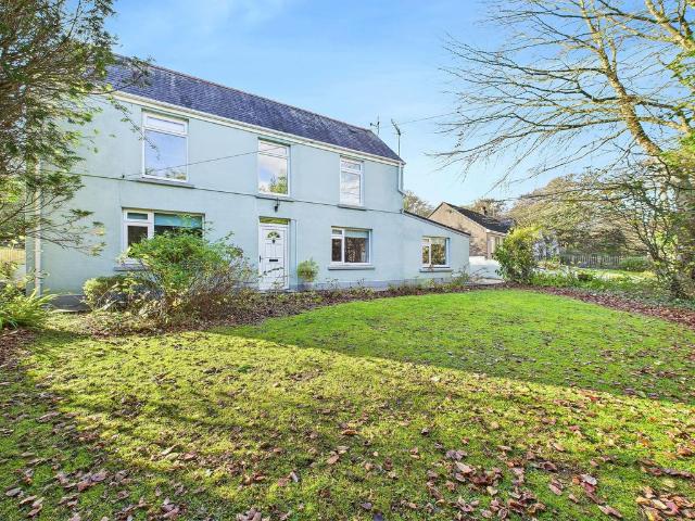 House for sale in Saundersfoot, Wales