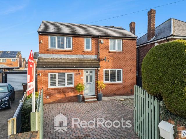 House for sale in Wrenthorpe, West Yorkshire