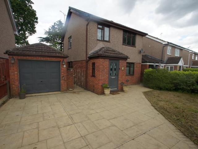 House for sale in Whitby, Rossmore