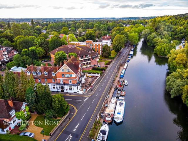 House for sale in Holyport, Bray