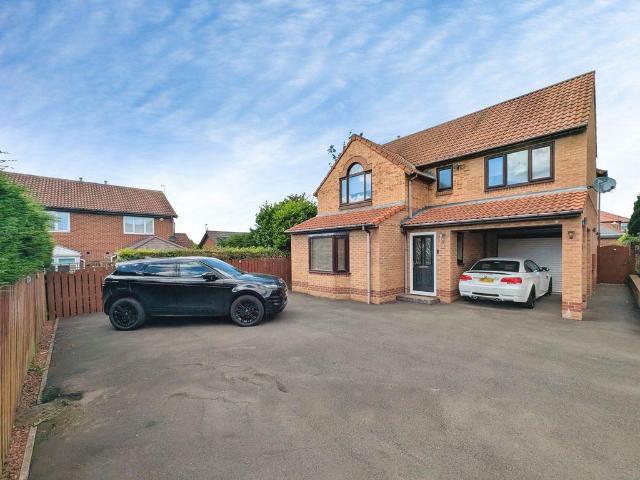 House for sale in Benwell, Tyne And Wear