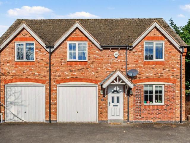 House for sale in Alderminster, Warwickshire