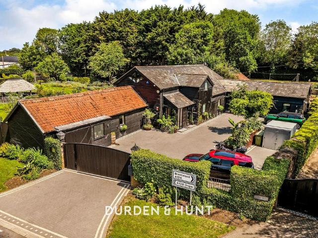 House for sale in Navestock Side, Essex