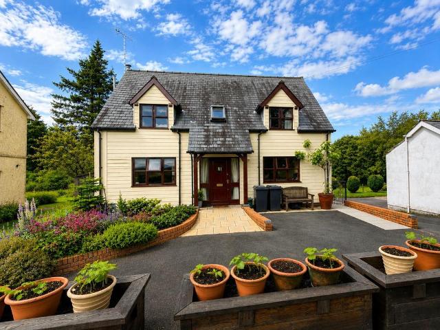House for sale in Ystrad Meurig, Wales