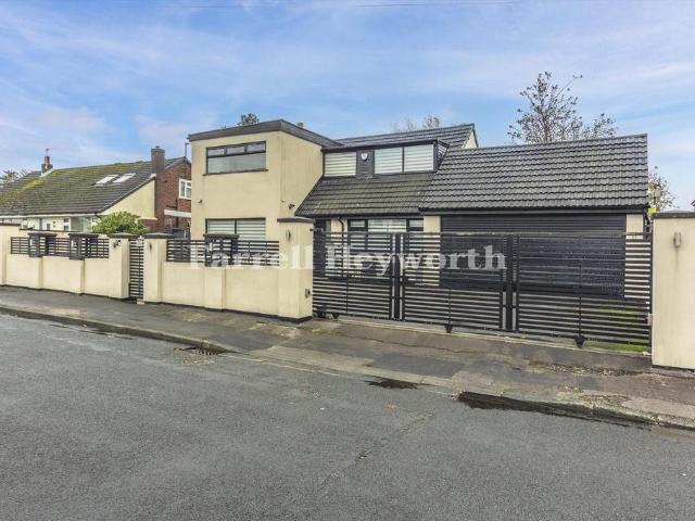 House for sale in Cabus, Lancashire