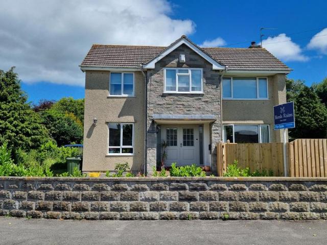 House for sale in Yatton, North Somerset
