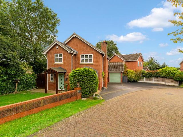House for sale in Weaverham