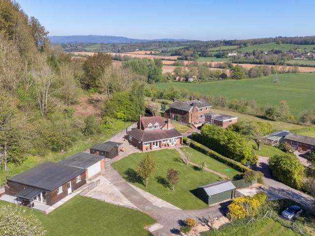 House for sale in Forthampton, Worcestershire
