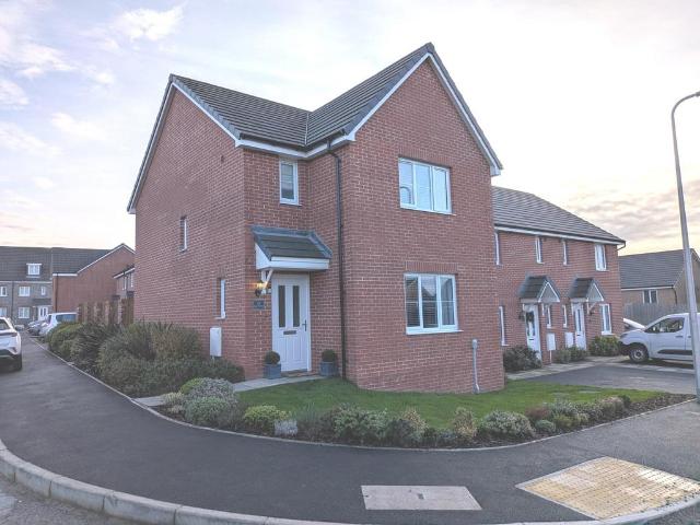House for sale in Bryncae, Wales