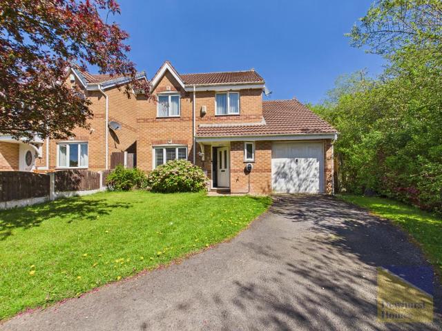 House for sale in Higher Bartle, Lancashire