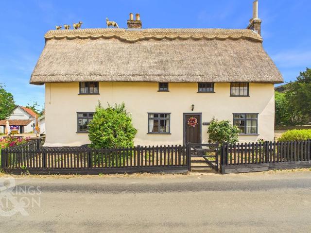 House for sale in East Tuddenham, Norfolk