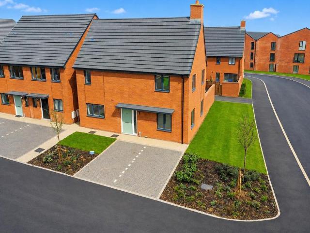 House for sale in Caldermill, East Midlands