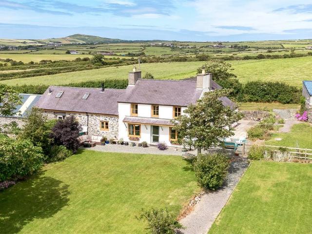 House for sale in Llanfaethlu, Wales