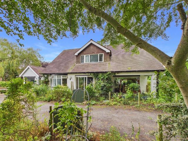 House for sale in Hinstock