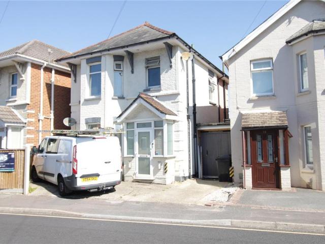 House for sale in Talbot Village, Bournemouth
