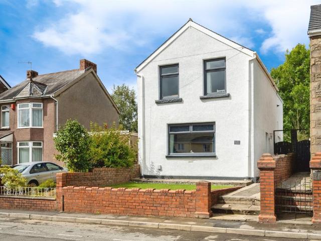 House for sale in Ynystawe, Wales