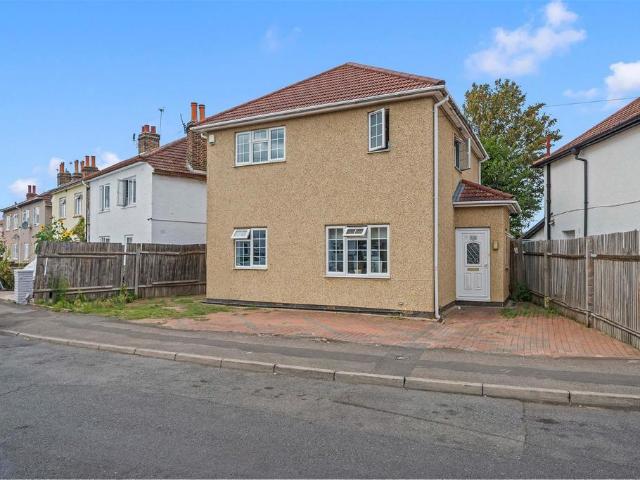 House for sale in London Borough of Merton, Collier's Wood