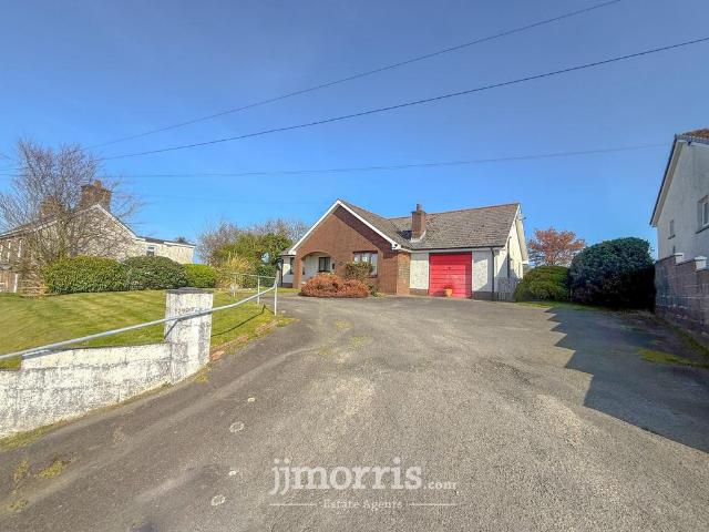 Bungalow for sale in Penbryn, Wales