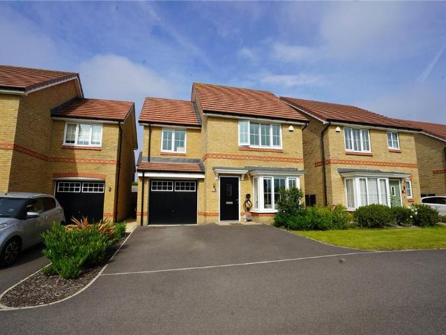 House for sale in City Fields, West Yorkshire