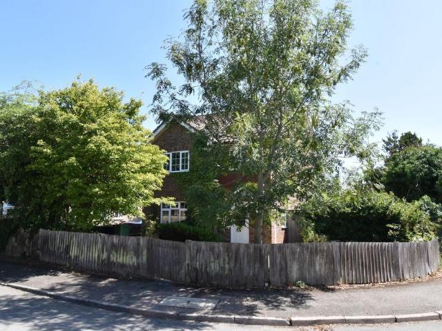 House for sale in Midway, Kent