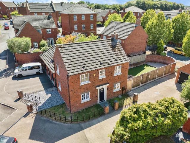 House for sale in Beamhurst, Staffordshire