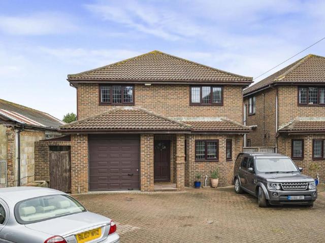 House for sale in London Borough of Bromley, Greater London