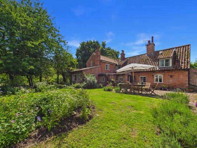 House for sale in Eastbridge, Suffolk