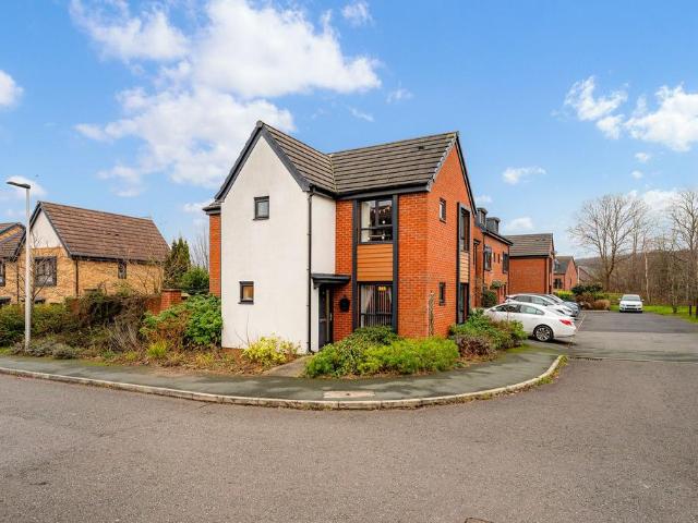 House for sale in Castlefields, Halton