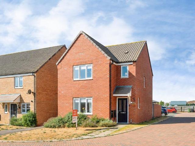 House for sale in Cardea, Peterborough