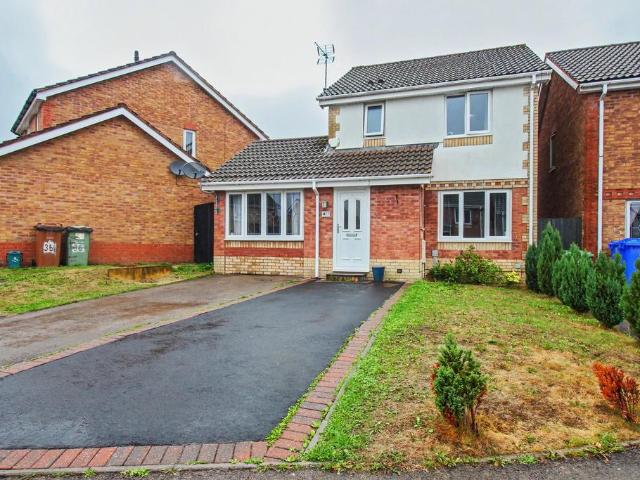 House for sale in Hendredenny