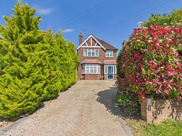 House for sale in Chesham, Chartridge