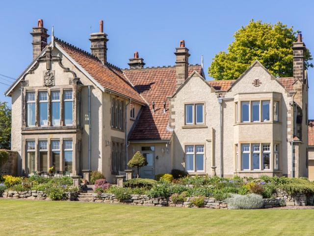 House for sale in Cloughton, North Yorkshire