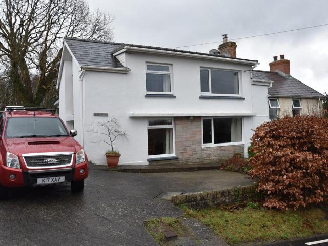 House for sale in Bryndioddef, Adpar