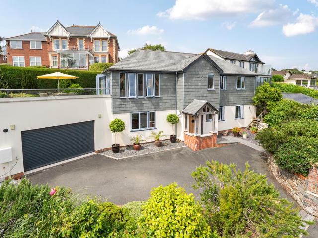 House for sale in Strode, Devon
