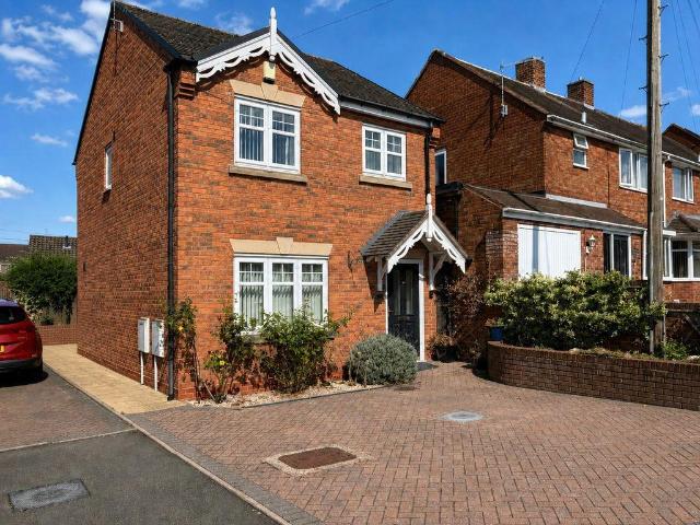 House for sale in Chadsmoor, Staffordshire