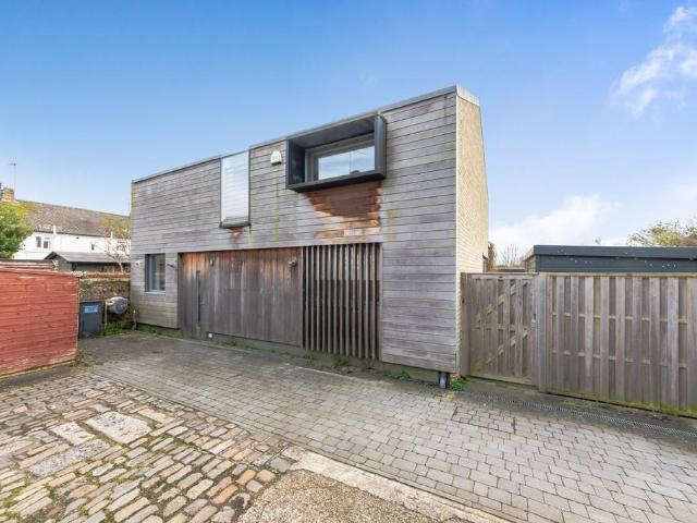 House for sale in Lewes, Iford