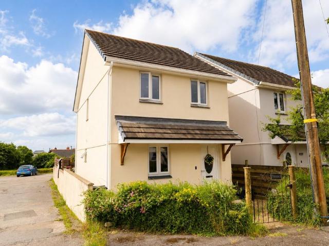 House for sale in Summercourt, Cornwall